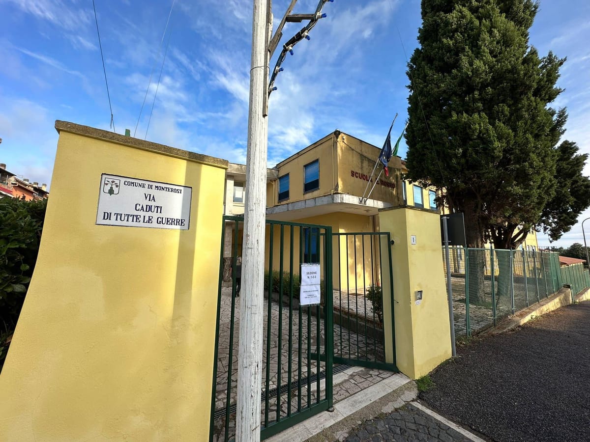 Apertura dei seggi: Elezioni europee e comunali a Monterosi