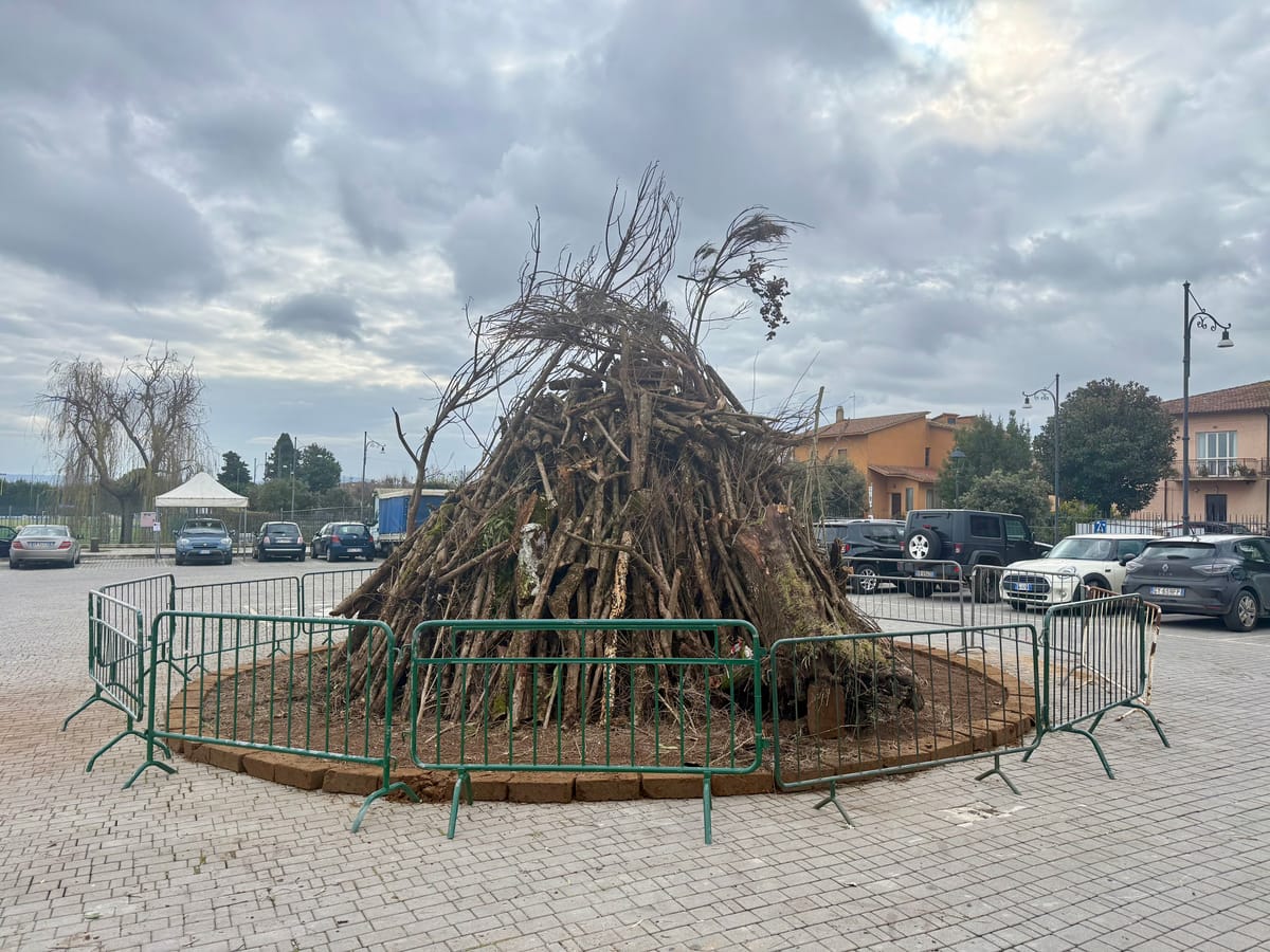 Tutto pronto per il falò di Sant’Antonio: il fuoco torna protagonista sabato alle 17.30