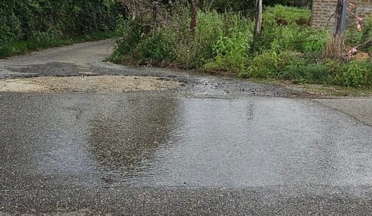 Perdita d’acqua, segnalazioni su via dello Sboccatore