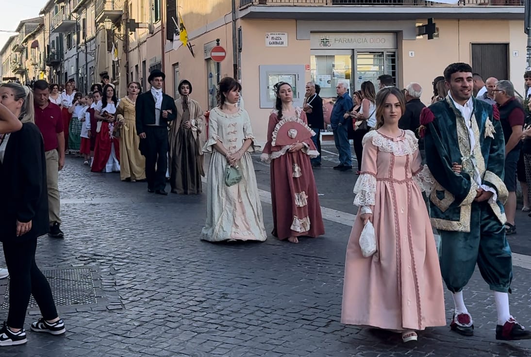 Festa dei Borghi, la sfilata storica