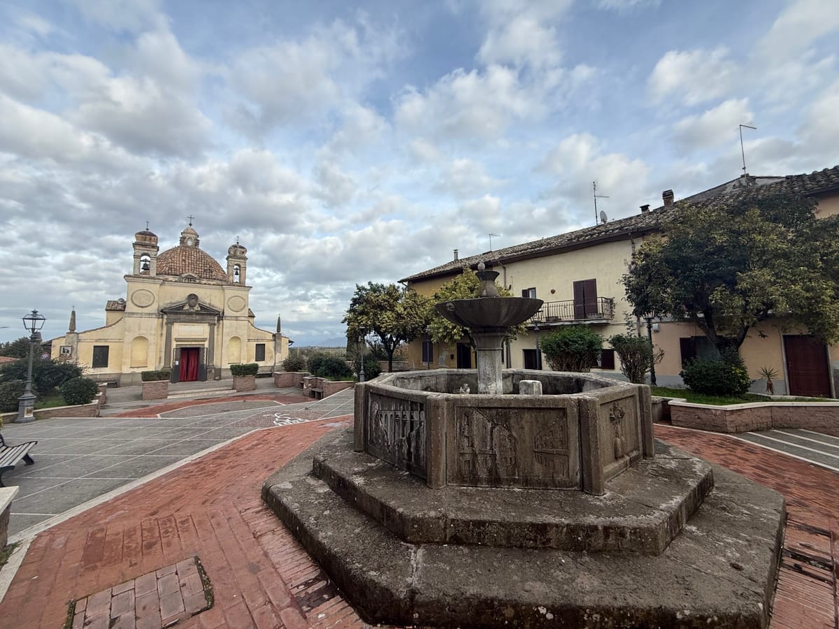 Piazza Garibaldi, il salotto perduto di Monterosi