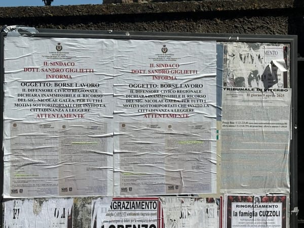 I manifesti di Giglietti nel mirino del Prefetto e Ordine dei Giornalisti
