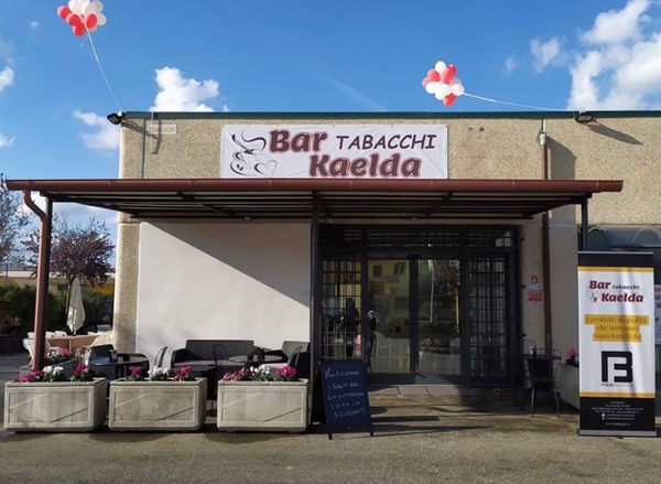 Bar Kaelda chiude, ma la tabaccheria resta: si trasferirà dentro la Conad